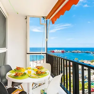 76. Cristianos First Sea Line, Parking, Wi Fi Los Cristianos (Tenerife)